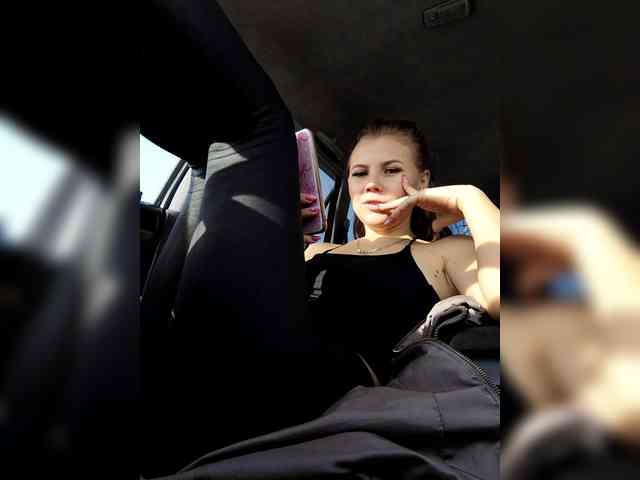 Tvoya_Vikusya webcam