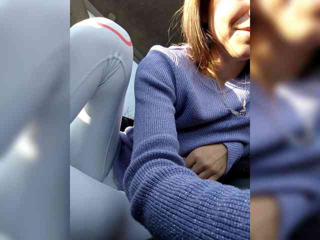 Tvoya_Vikusya webcam