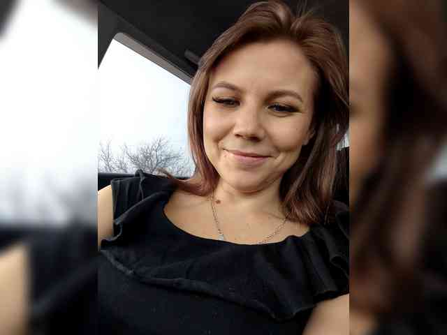 Tvoya_Vikusya webcam