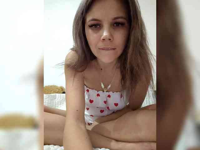 Tvoya_Vikusya webcam