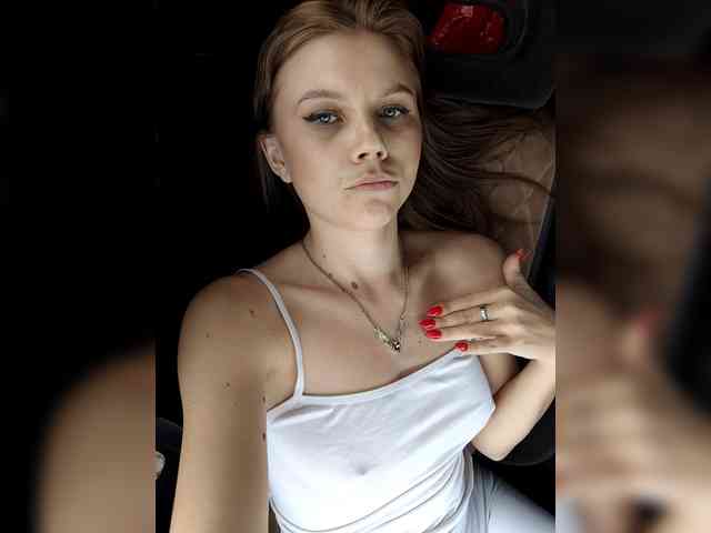 Victoria03 Live Webcam on BongaCams