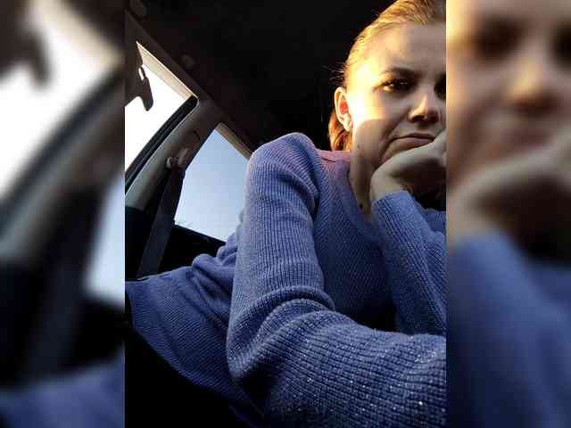 Tvoya_Vikusya webcam