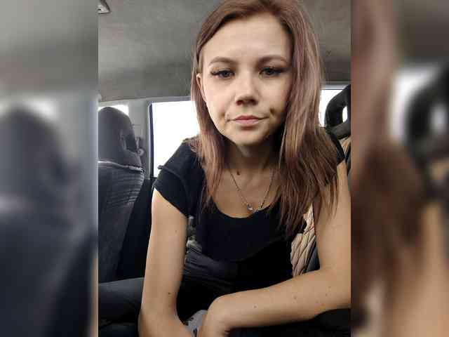 Tvoya_Vikusya webcam