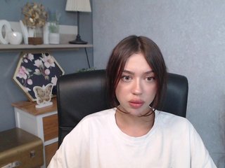 RoxyBullet Porn Show