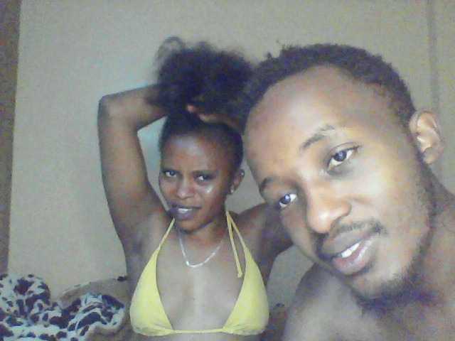 sweetdickpussy2 from BongaCams