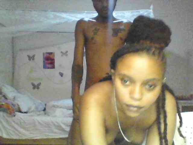 sweetdickpussy2 webcam