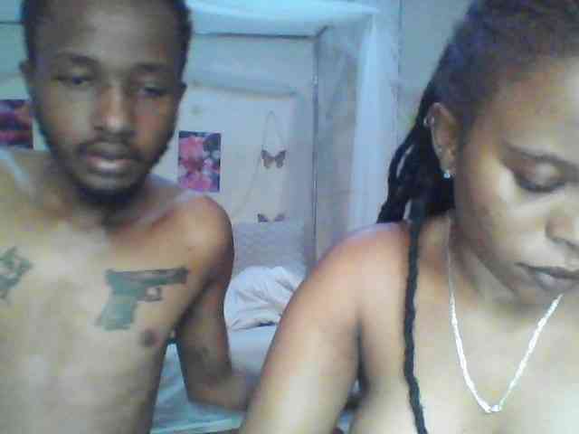 sweetdickpussy2 webcam