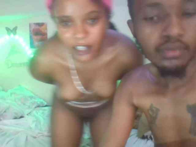 sweetdickpussy2 webcam