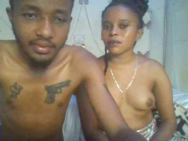 sweetdickpussy2 webcam