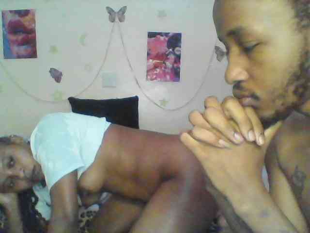 sweetdickpussy2 webcam