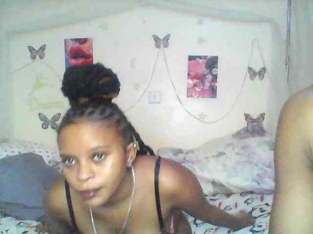 sweetdickpussy2 webcam
