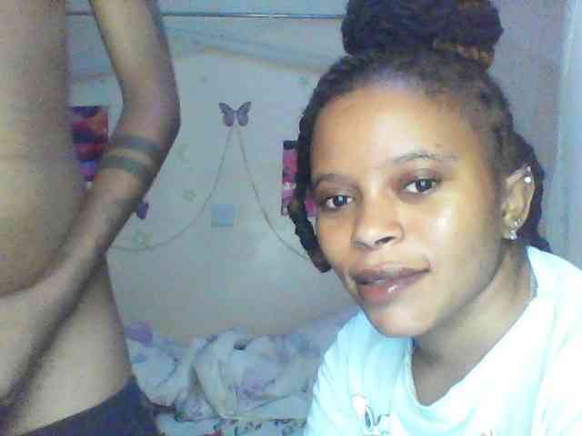 sweetdickpussy2 webcam