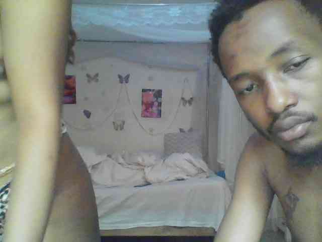sweetdickpussy2 webcam