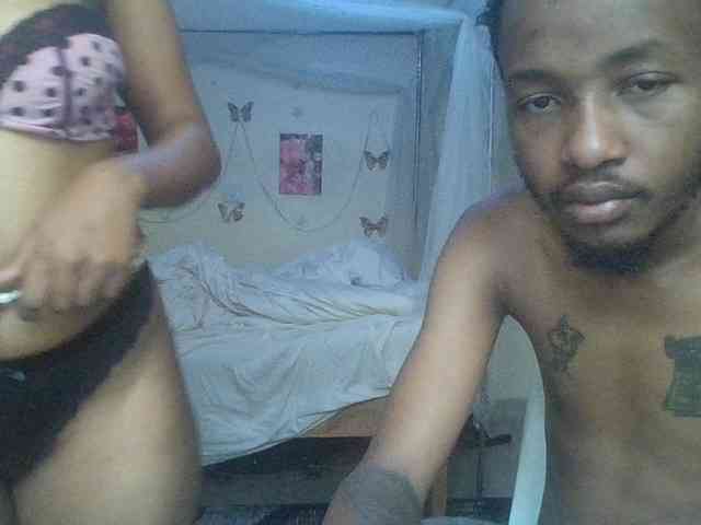 sweetdickpussy2 webcam