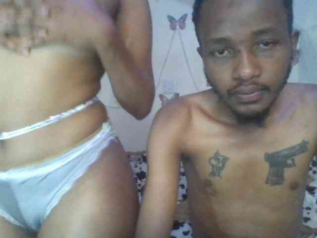 sweetdickpussy2 webcam