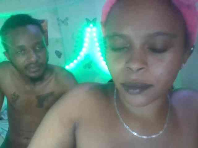 sweetdickpussy2 webcam