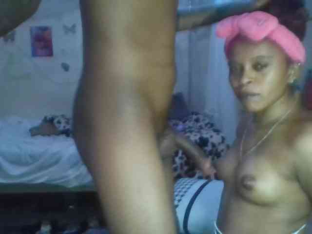 sweetdickpussy2 webcam