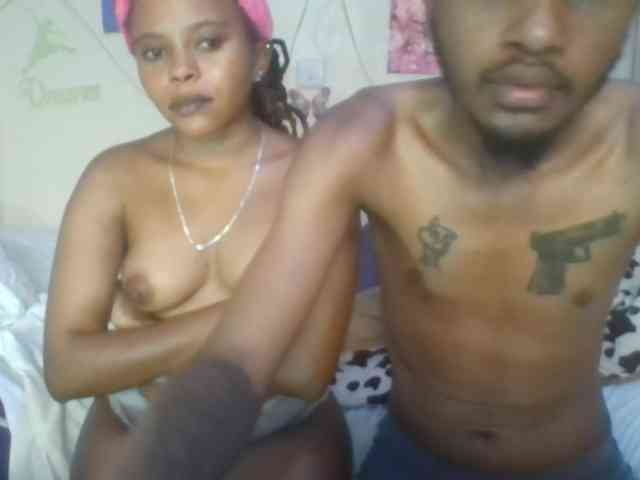 sweetdickpussy2 webcam