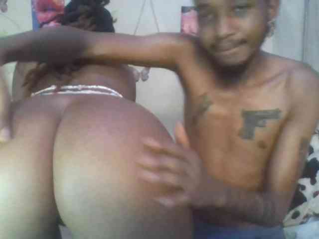 sweetdickpussy2 webcam