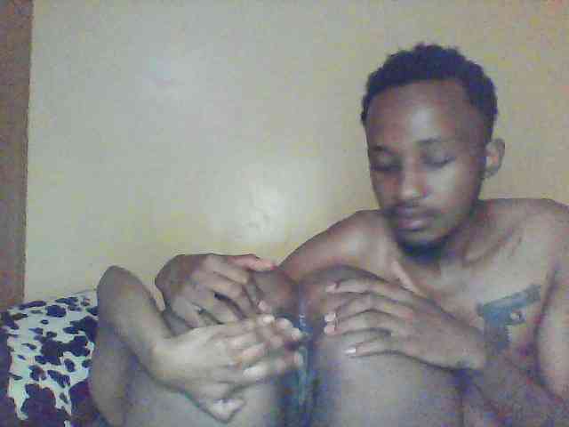 sweetdickpussy2 webcam