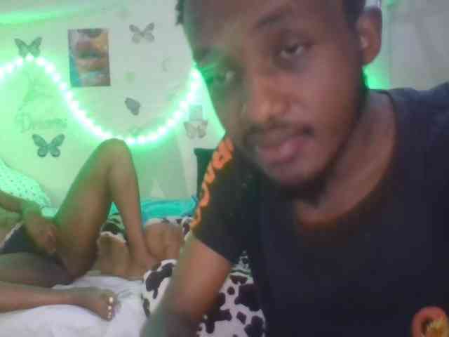 sweetdickpussy2 webcam