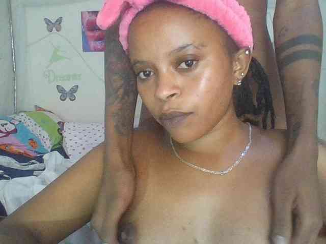 sweetdickpussy2 webcam