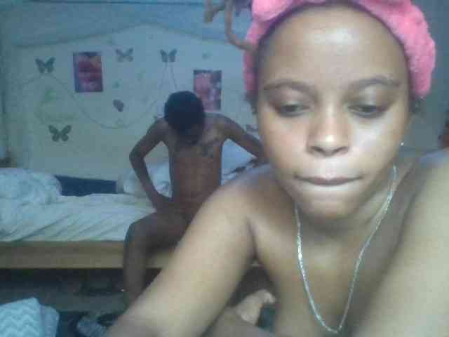 sweetdickpussy2 webcam