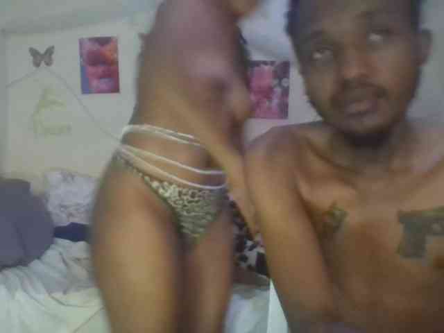 sweetdickpussy2 webcam