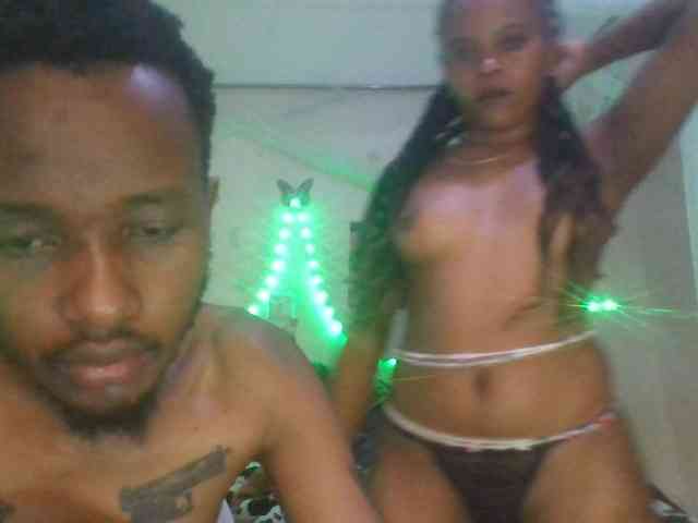sweetdickpussy2 webcam