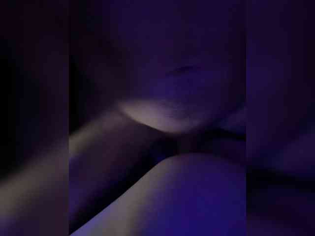chat on live DRGMODELS