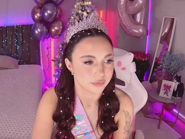 Lerochkaa's BongaCams show and profile