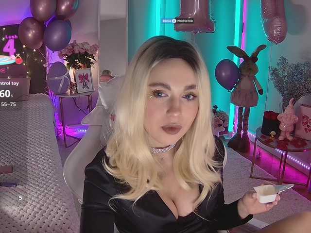 Lerochkaa's BongaCams show and profile