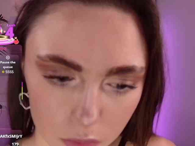 Lerochkaa's webcam live show