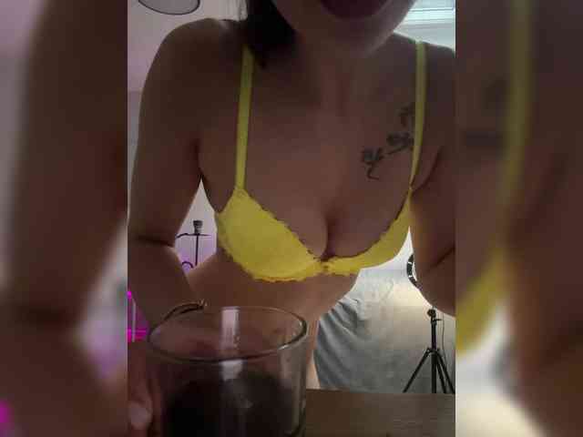 Lerochkaa webcam