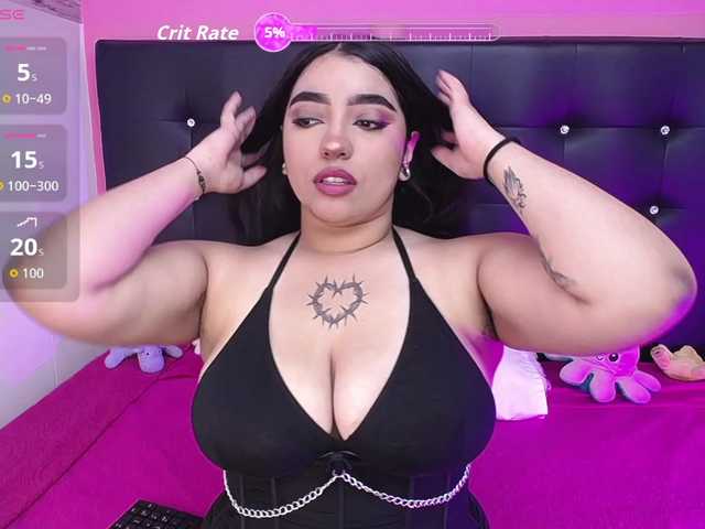 mollycurvyhot's BongaCams show and profile
