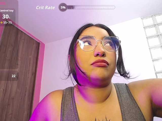 mollycurvyhot's BongaCams show and profile