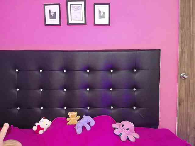 mollycurvyhot mollycurvyhot