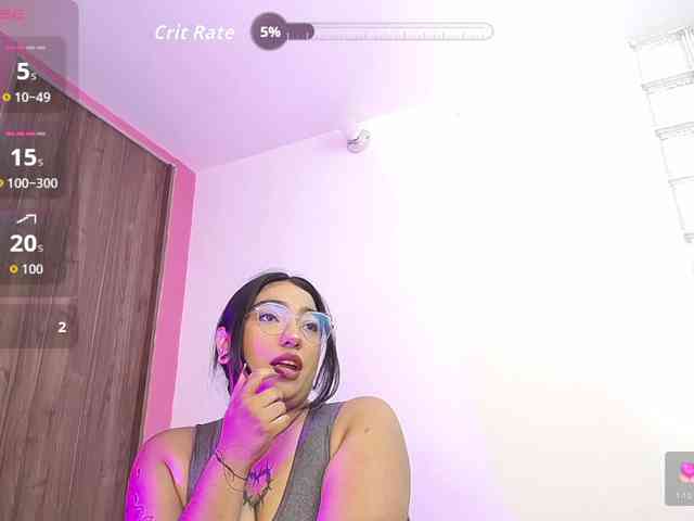 mollycurvyhot webcam