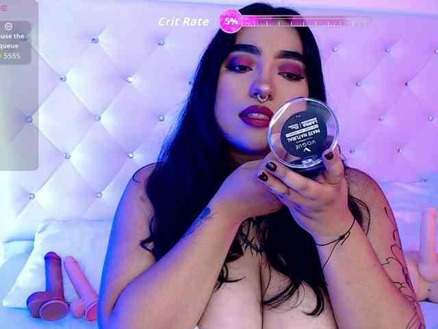 mollycurvyhot webcam