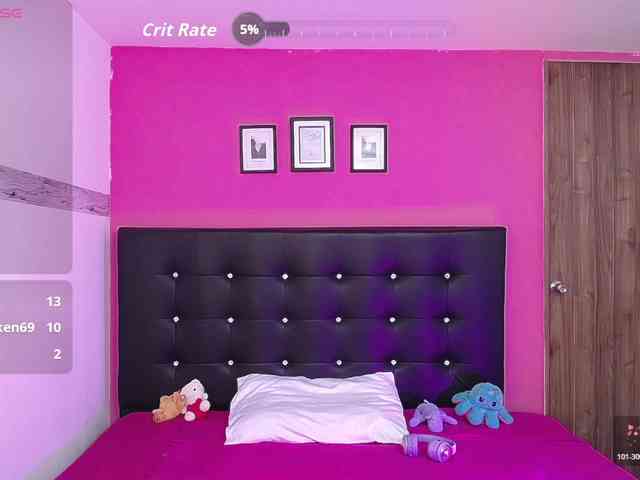 mollycurvyhot webcam