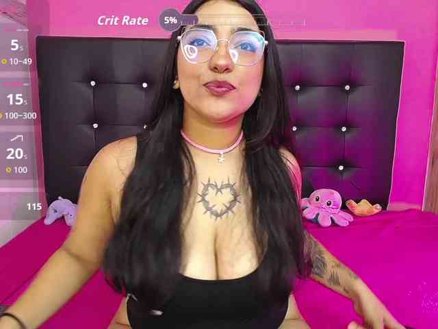 mollycurvyhot webcam