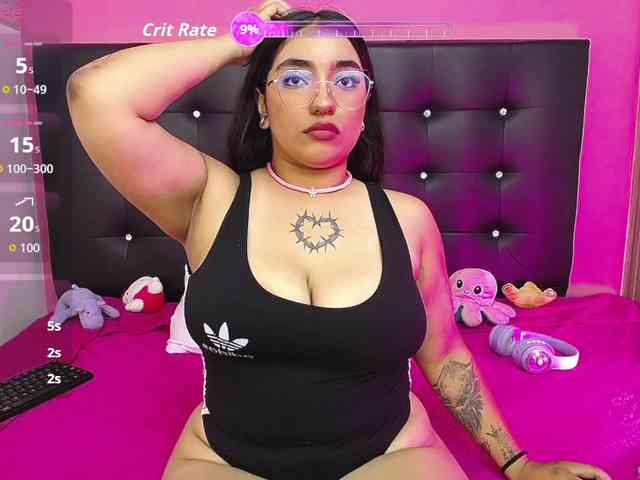mollycurvyhot webcam