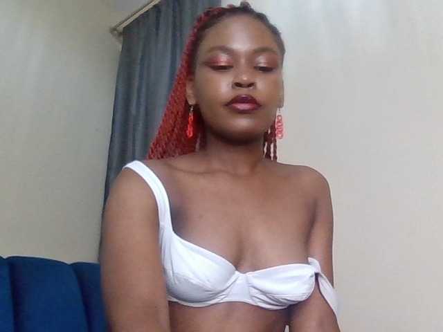  LillyGoddess chat room