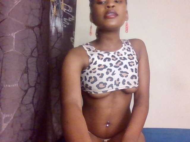  LillyGoddess chat room