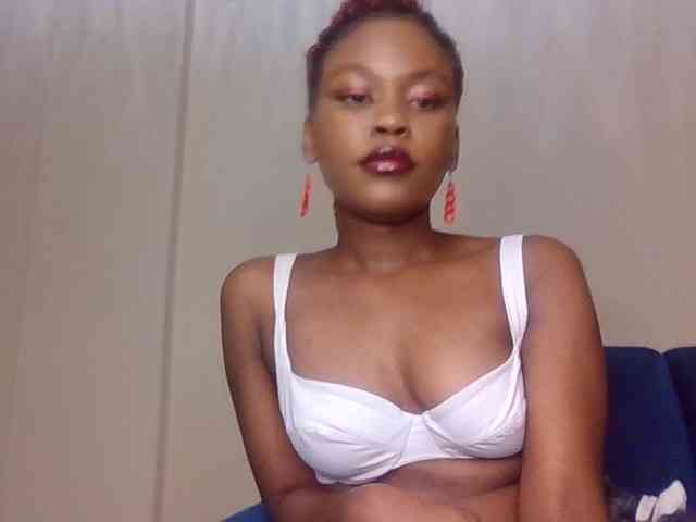 LillyGoddess webcam