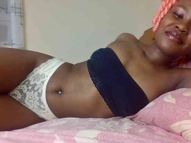 LillyGoddess webcam