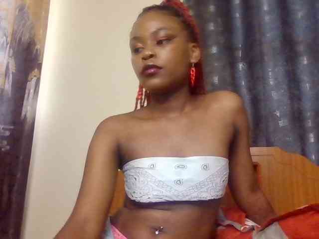 LillyGoddess webcam