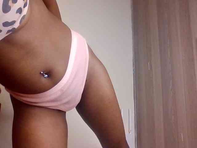 LillyGoddess webcam