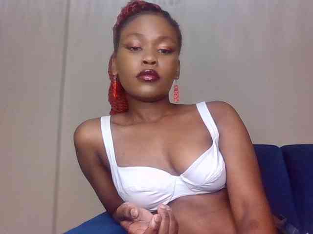 LillyGoddess webcam