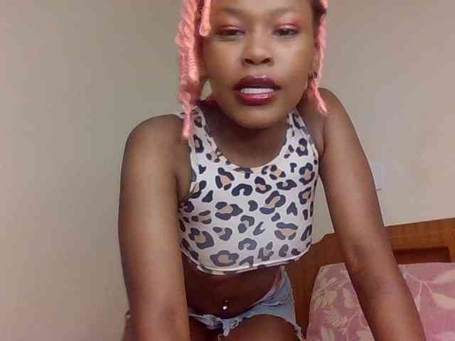LillyGoddess webcam